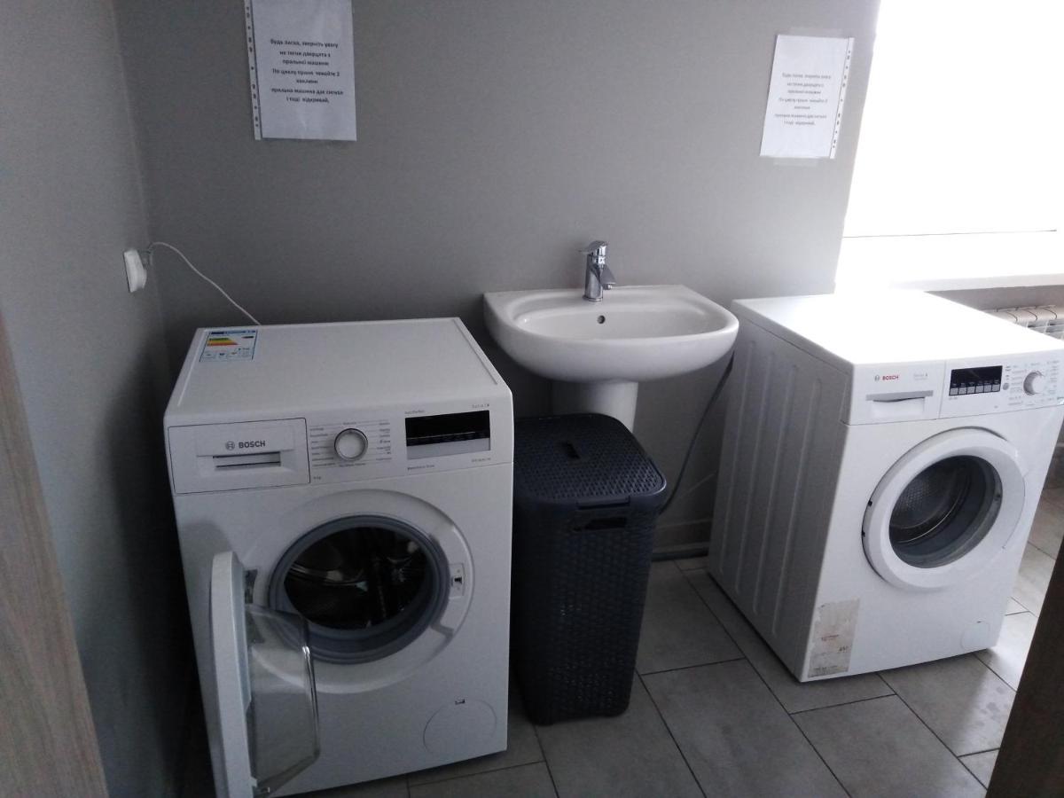 Hostel Helios Września المظهر الخارجي الصورة