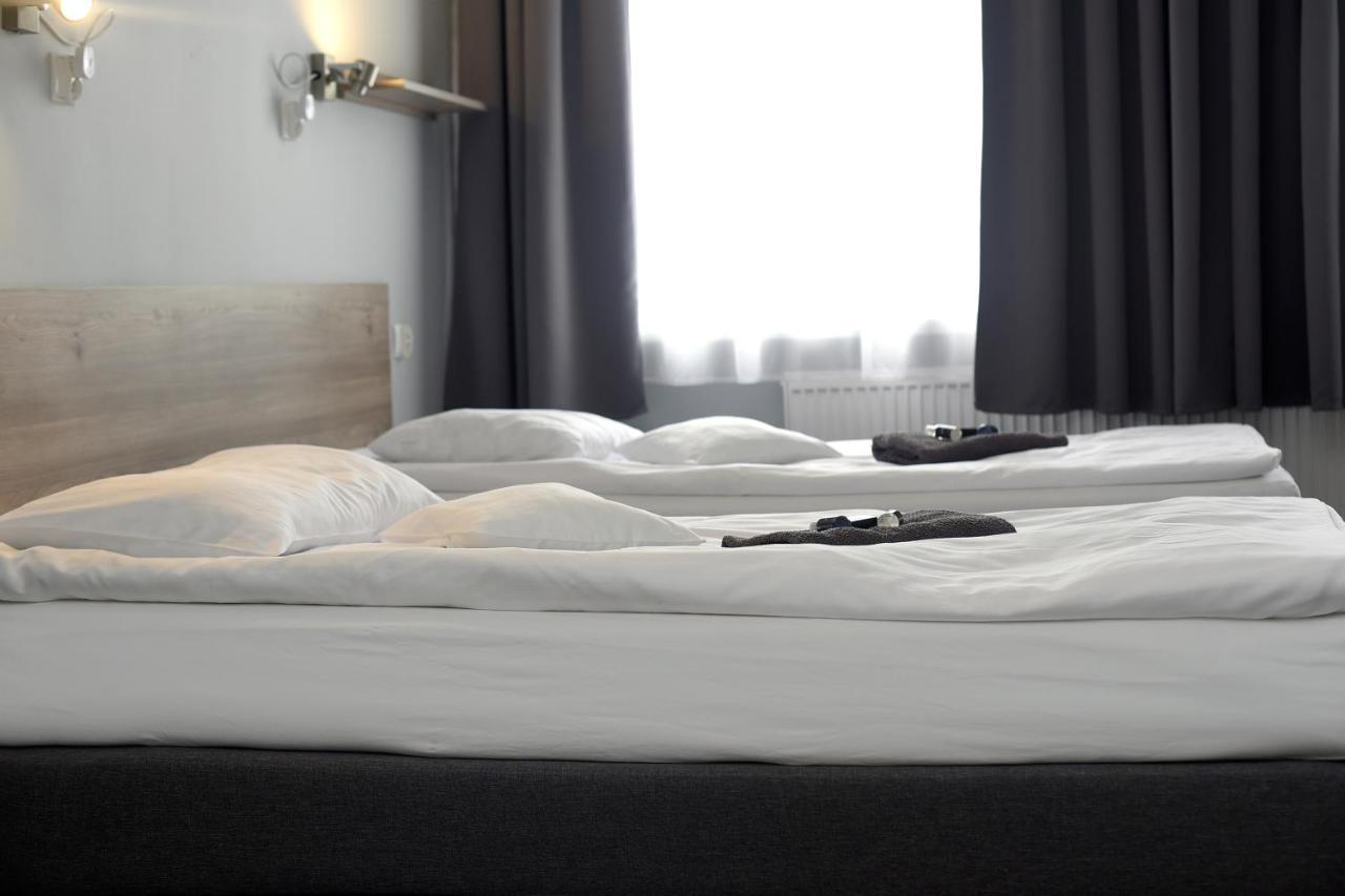 Hostel Helios Września المظهر الخارجي الصورة