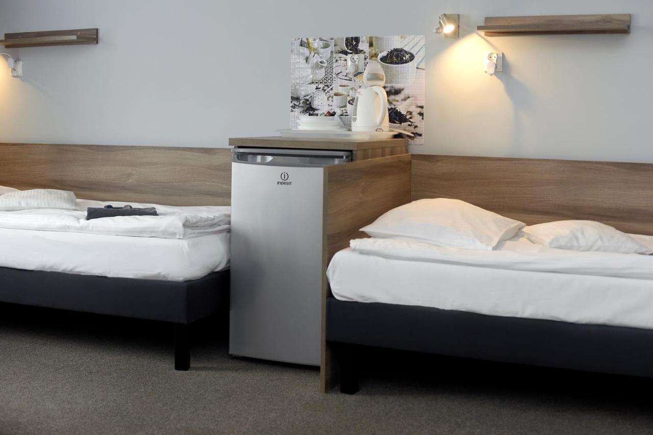 Hostel Helios Września المظهر الخارجي الصورة